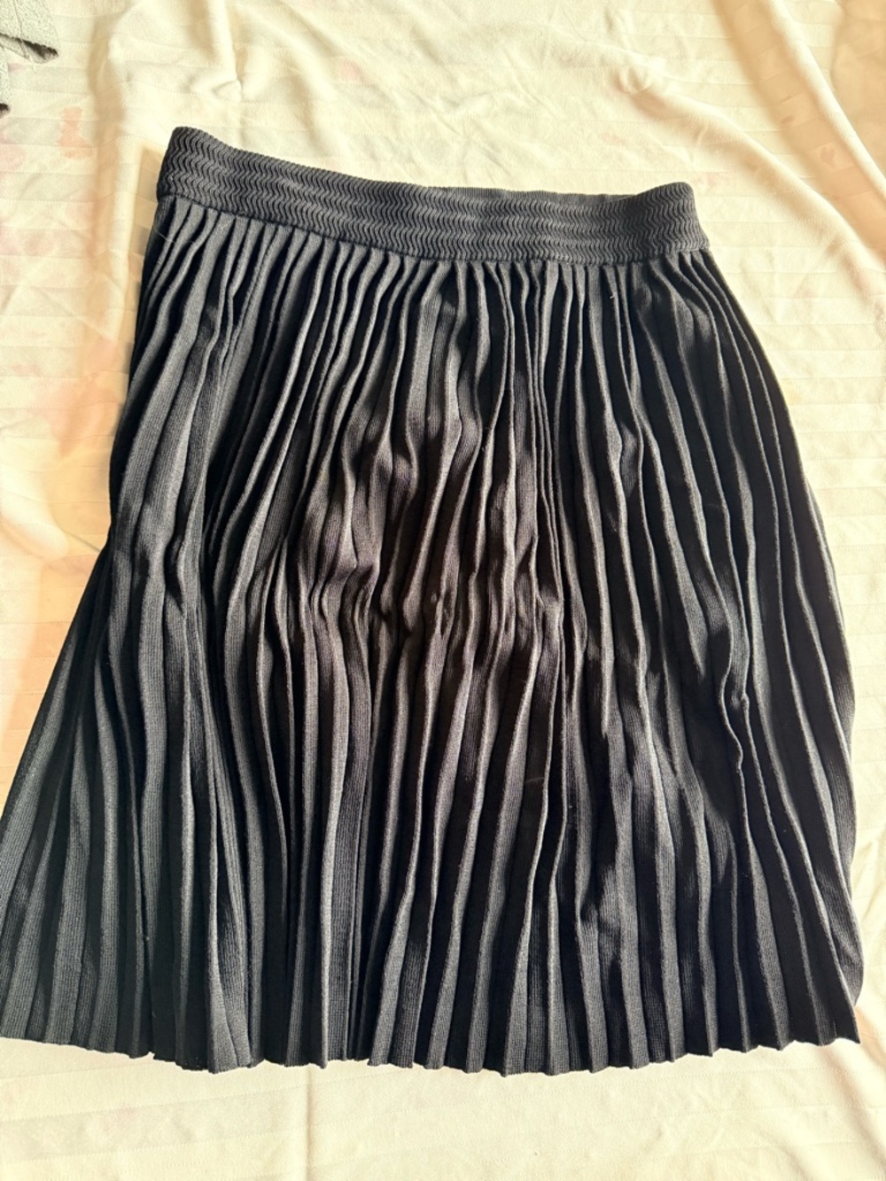 Classic Black Pleated Sweater Skirt - Women